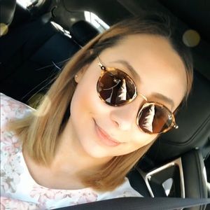 Meet your Posher, Donna